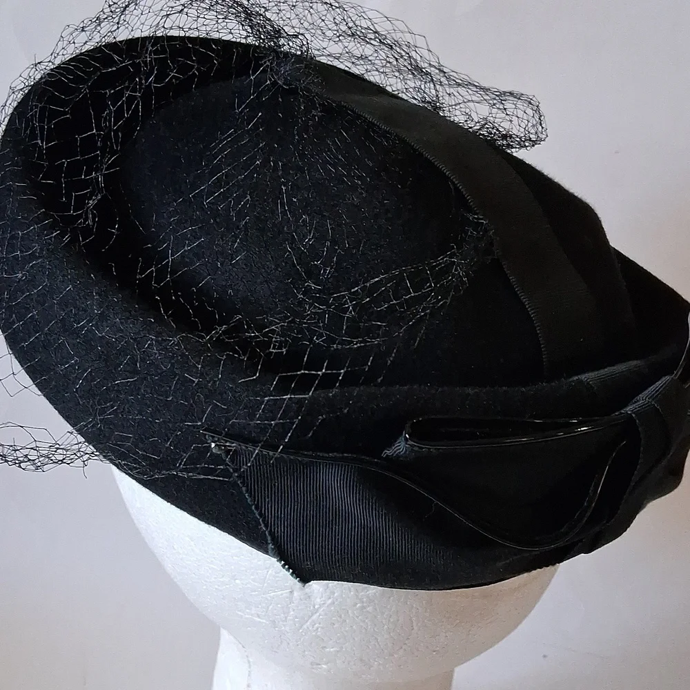 Vintage Black  Hat with Ribbon and Net - Picture 2 of 13